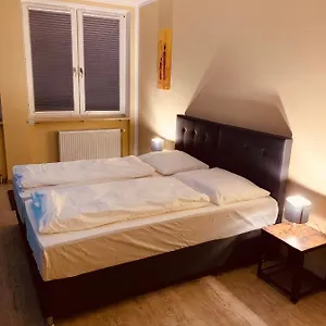 White Pearl 1 Albergue