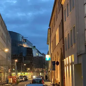 Nowa 1 Apartment