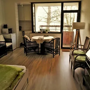 Ruhiges Apt. Direkt Am Naherholungsgebiet Mit Seeblick, Zentrum 5min, Messe 18min Апартаменты