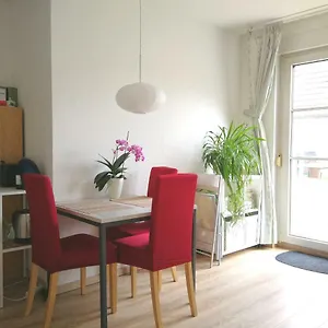 Appartement Quiet City-apt, 4min City-center, 18min Fair Nuernberg!!!, Nuremberg